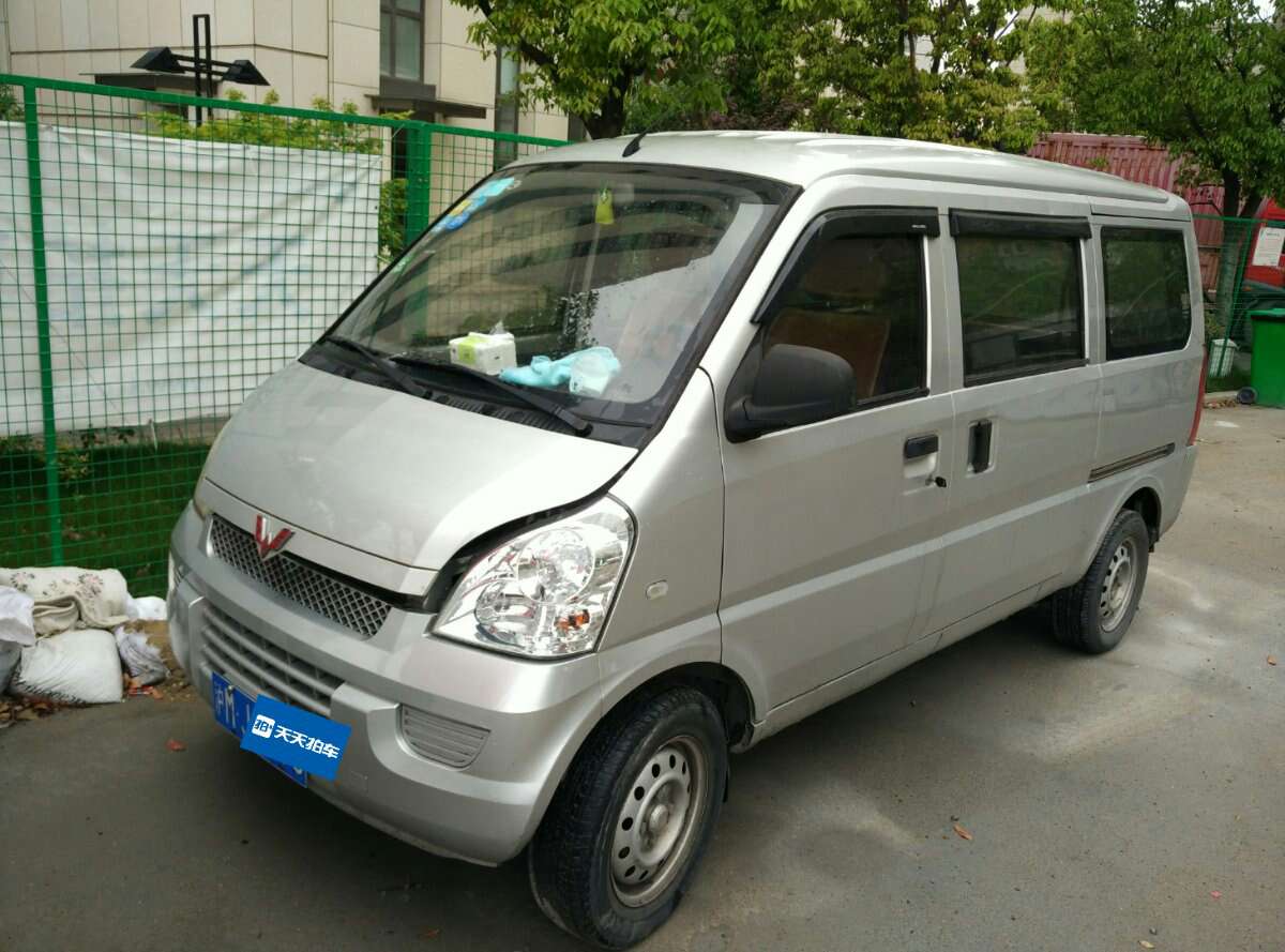 [上海] 五菱汽車 五菱榮光 2012年 1.2l手動 五座