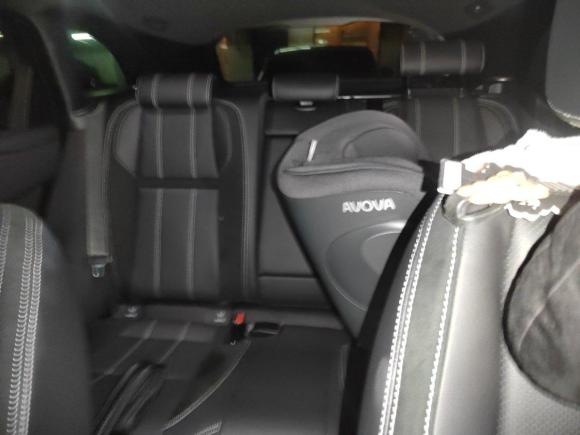 [上海·沪D] 二手路虎揽胜星脉2018款 P380 R-DYNAMIC SE