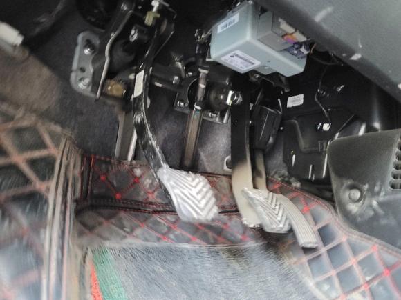 [温州·浙C] 二手起亚焕驰2017款 1.4L 手动时尚版Smart