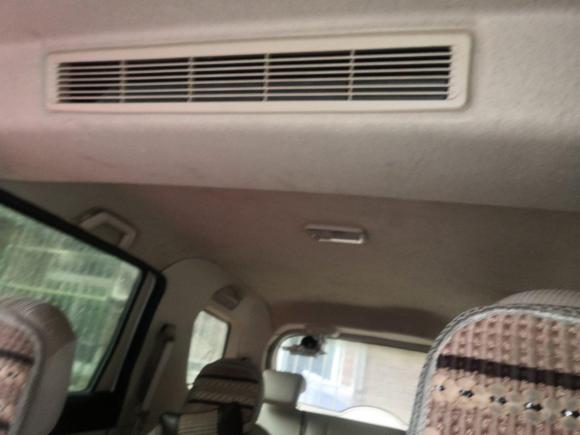 [西安·陕A] 二手东风风光东风风光3702016款 1.5L 手动标准型SFG15-05 7座