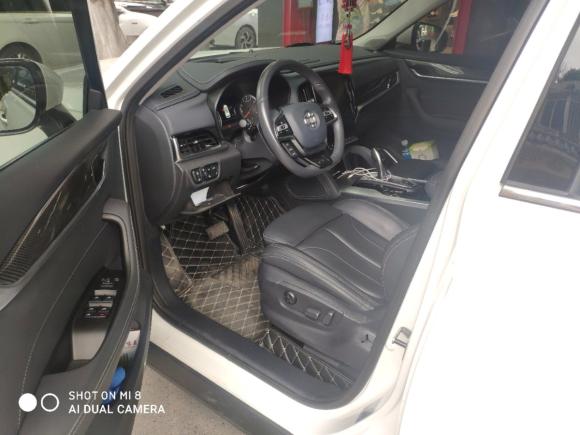 [广州·湘L] 二手中华中华V72018款 280T DCT旗舰型 5座