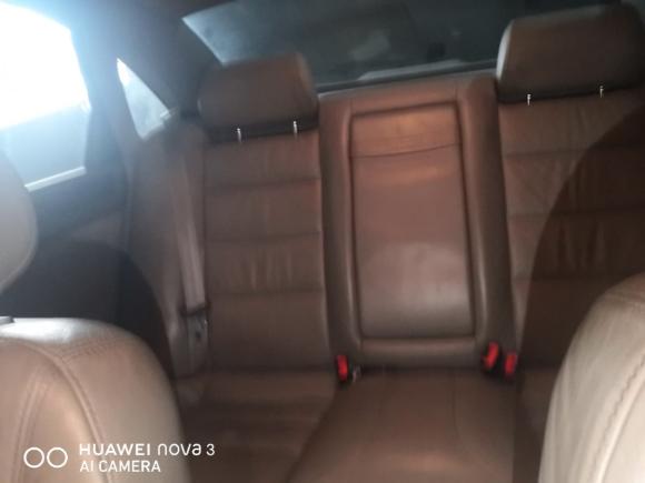 [济南·鲁A] 二手奥迪奥迪A62004款 2.8L 豪华型