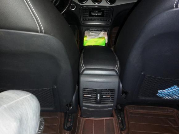 [芜湖·皖B] 二手奔驰奔驰GLA2015款 GLA 220 4MATIC 时尚型