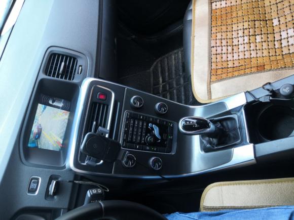 [佛山·粤D] 二手沃尔沃沃尔沃V602014款 改款 T5 智逸版