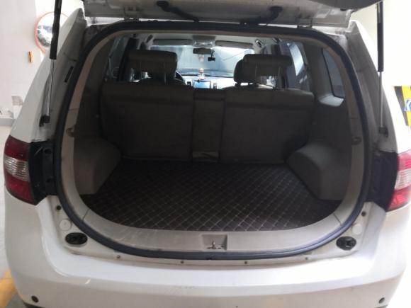 [济南·鲁A] 二手陆风陆风X82012款 探索版 2.0T 柴油4X4豪华型