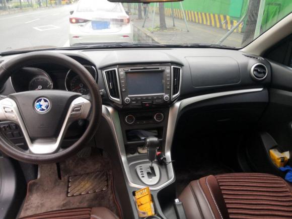 [成都·川A] 二手启辰启辰T702015款 2.0L CVT睿享版