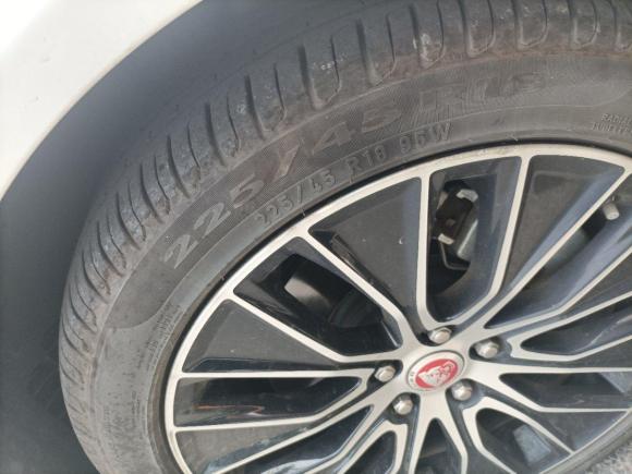 [义乌·浙G] 二手捷豹捷豹XEL2020款 2.0T 200PS S进取优雅版