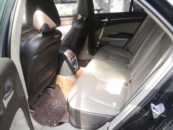 [西安·陕A] 二手克莱斯勒克莱斯勒300C2012款 3.6L 豪华版