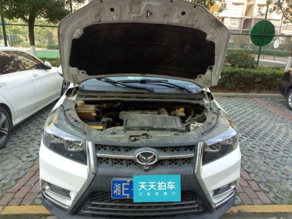 [无锡·湘E] 二手北汽幻速北汽幻速S32016款 S3L 1.5L 手动尊贵型