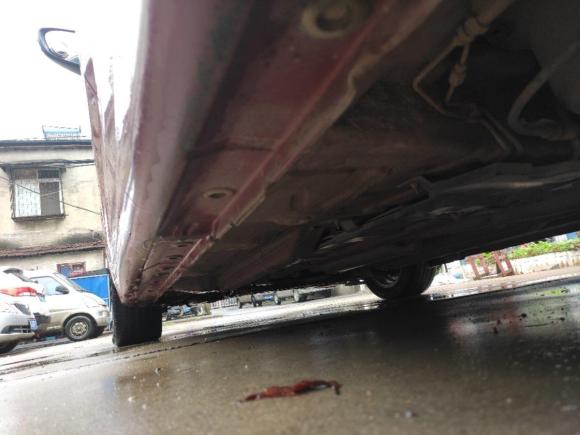 [武汉·鄂A] 二手长安悦翔V72015款 1.6L 自动乐享型 国IV