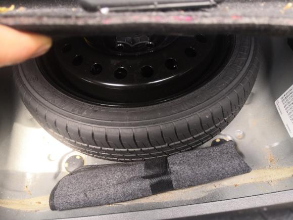 [上海·沪B] 二手别克君越2013款 2.0T SIDI 智享旗舰型