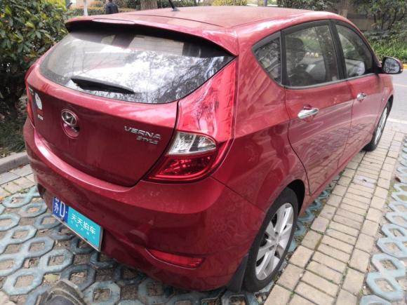 [常州·苏D] 二手现代瑞奕2014款 1.6L 自动TOP