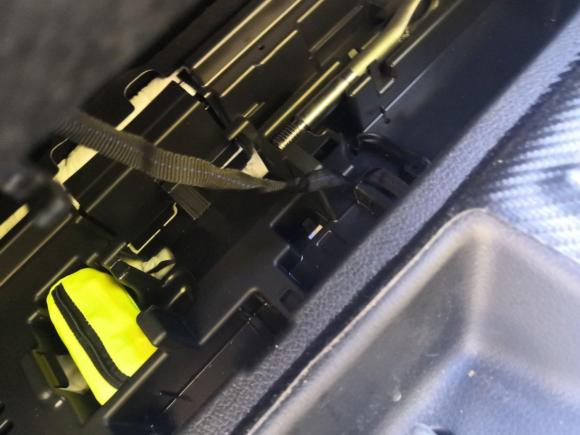 [北京·京A] 二手奔驰奔驰GLB2021款 GLB 200 动感型