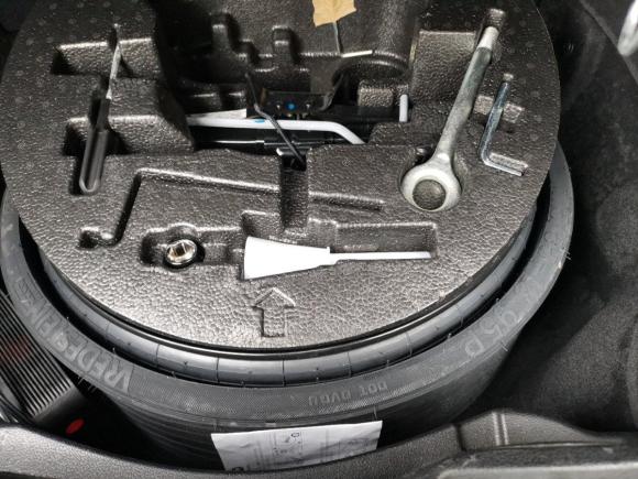 [广州·粤A] 二手玛莎拉蒂Ghibli2017款 3.0T 标准版