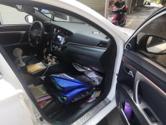 [广州·粤S] 二手海马海马M62015款 1.5T 手动豪华型