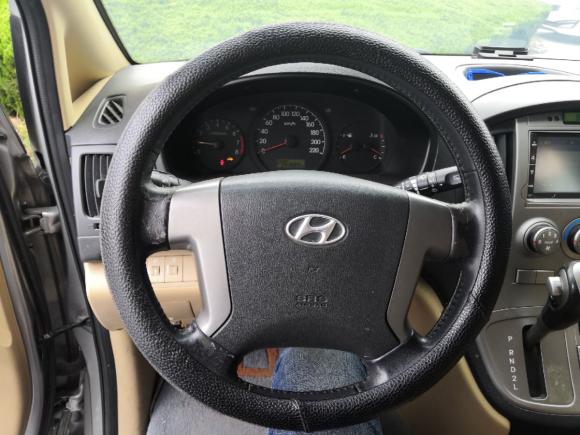 [青岛·鲁B] 二手现代H-1辉翼2011款 2.4L 豪华版