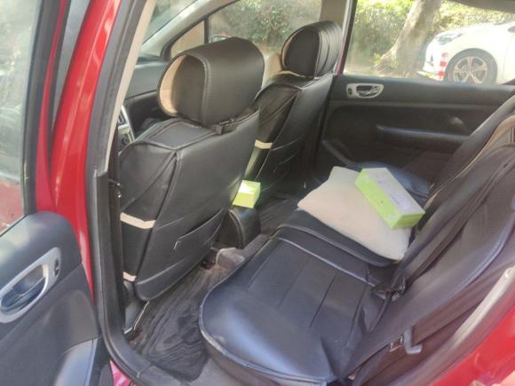 [深圳·粤B] 二手标致标致3072013款 1.6L 自动CROSS