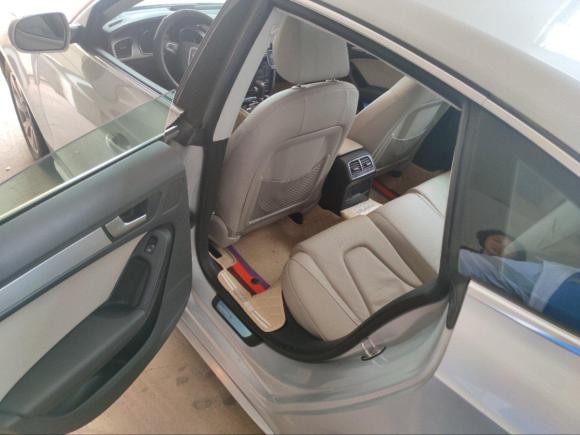 [义乌·浙G] 二手奥迪奥迪A52010款 2.0TFSI Sportback 舒适型