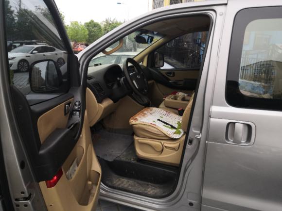 [青岛·鲁B] 二手现代H-1辉翼2011款 2.4L 豪华版