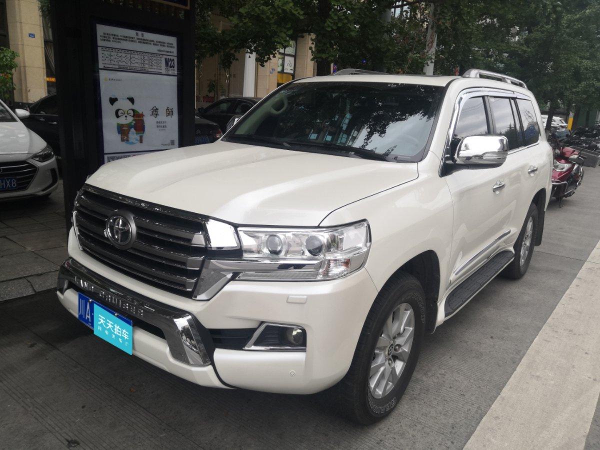 丰田酷路泽二手车交易市场价格是多少