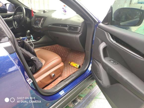 [广州·粤A] 二手玛莎拉蒂Levante2018款 3.0T 经典版