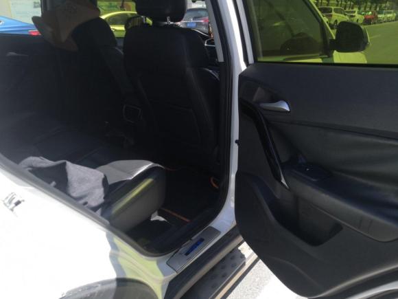 [广州·粤A] 二手MG锐腾2015款 2.0TGI TST豪华版