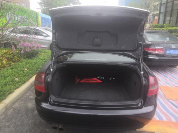 [佛山·粤A] 二手奥迪奥迪A62004款 1.8T 自动基本型