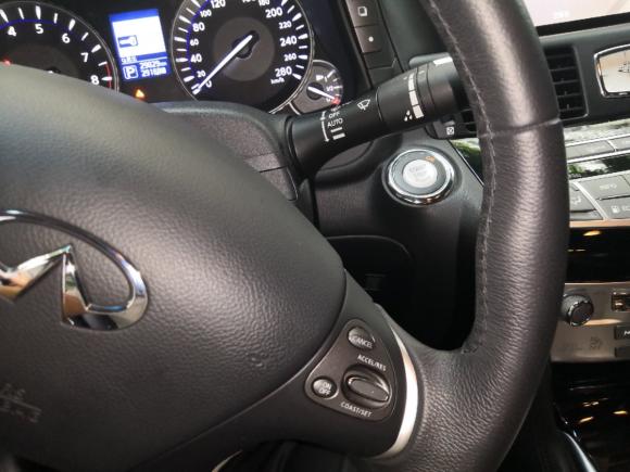 [深圳·粤B] 二手英菲尼迪英菲尼迪Q702017款 Q70L 2.5L 精英版