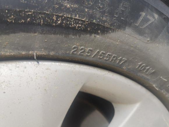 [武汉·鄂F] 二手别克君威2015款 1.6T 领先技术型