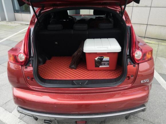 [苏州·苏E] 二手英菲尼迪英菲尼迪ESQ2014款 1.6L 率性版