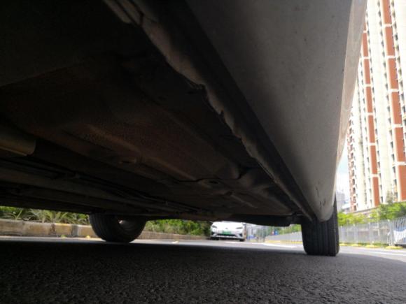 [深圳·粤L] 二手纳智捷纳52015款 1.8T 自动智尊型