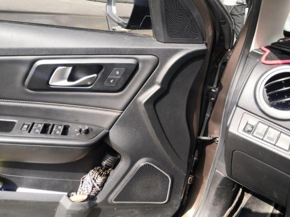 [深圳·浙B] 二手奔腾奔腾X402017款 1.6L 手动豪华型