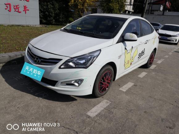 现代瑞纳2014款 1.4L 手动智能型GLS「上海二手车」「天天拍车」