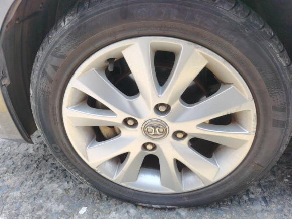 [深圳·鄂F] 二手北汽绅宝北京汽车E系列2012款 两厢 1.5L 自动乐尚版