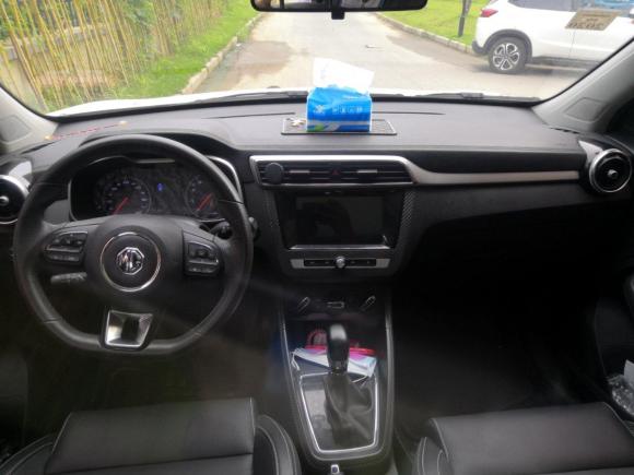 [南昌·赣A] 二手MG名爵ZS2018款 1.5L 自动豪华版 国V