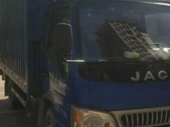 [佛山·粤E] 二手江淮轻型厢式货车2015年产 2.8T 柴油