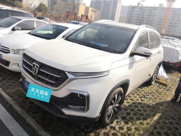 [武汉·鄂A] 二手宝骏宝骏5302018款 1.5T 手动尊贵型 国V