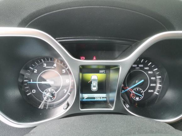 [上海·鄂E] 二手驭胜驭胜S3302016款 1.5L GTDi 自动两驱尊贵版