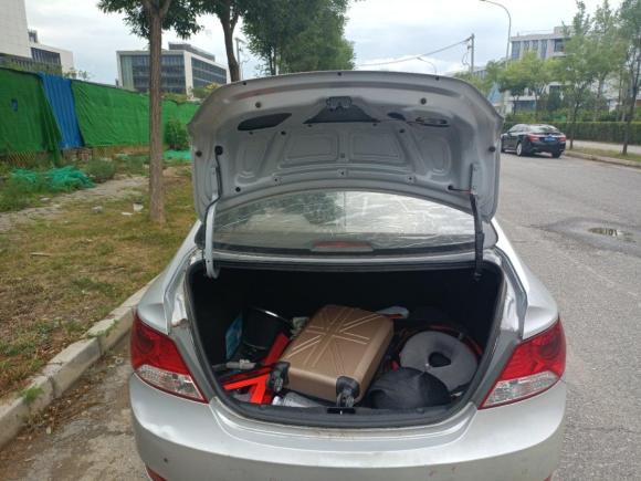 [北京·京P] 二手现代瑞纳2010款 三厢 1.4L 手动舒适型GS