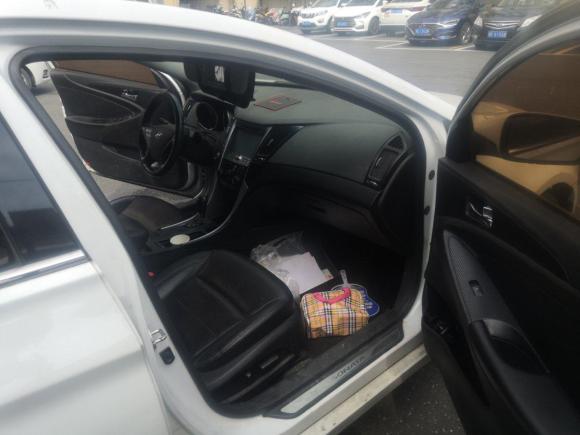 [湖州·浙E] 二手现代索纳塔2011款 2.0L 自动豪华版