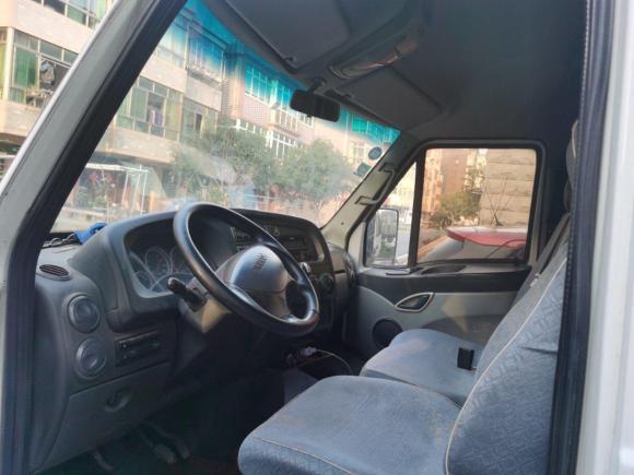 [嘉兴·浙J] 二手依维柯宝迪2013款 2.5T-V39 箱货低顶