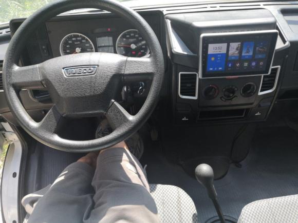 [温州·浙C] 二手依维柯得意2017款 2.8T V35箱货3座43S5