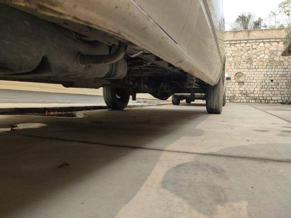 [济南·鲁A] 二手福特新世代全顺2016款 2.2T长轴6/7座中顶多功能车