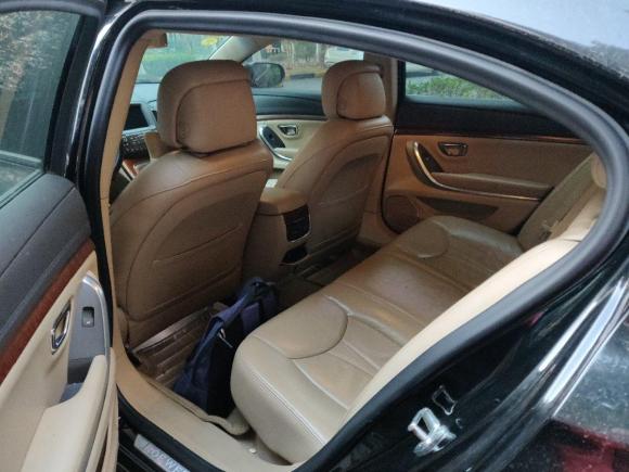 [武汉·鄂A] 二手荣威荣威9502012款 2.0L 典雅版