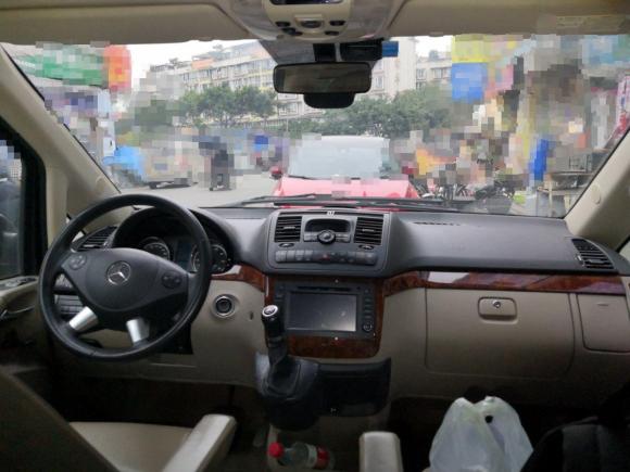 [成都·川A] 二手奔驰唯雅诺2013款 3.0L 领航版