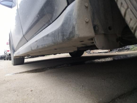 [青岛·鲁B] 二手斯巴鲁力狮2010款 2.0i豪华旅行版