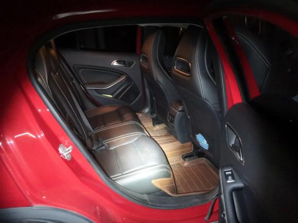 [芜湖·皖B] 二手奔驰奔驰GLA2015款 GLA 220 4MATIC 时尚型