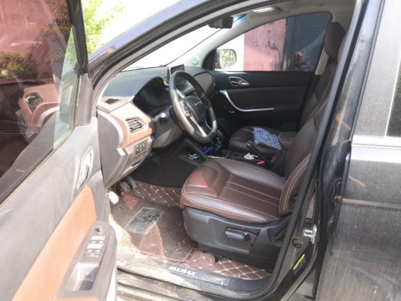 [济南·鲁A] 二手比速汽车比速T52017款 1.5T 手动豪华型