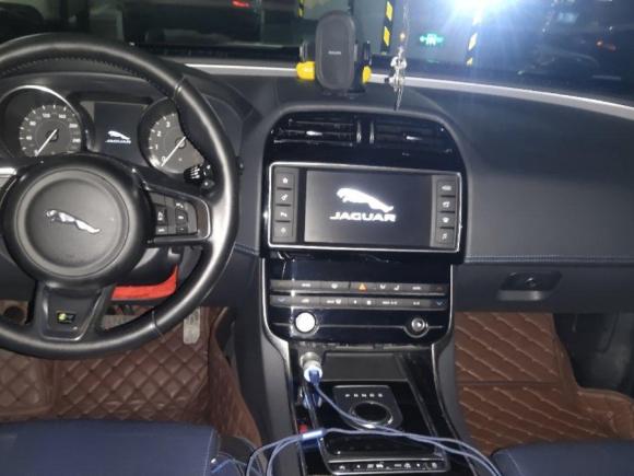 [武汉·鄂A] 二手捷豹捷豹XE2017款 2.0T 200PS R-Sport