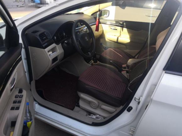 [济南·鲁A] 二手铃木启悦2015款 1.6L 自动舒享型